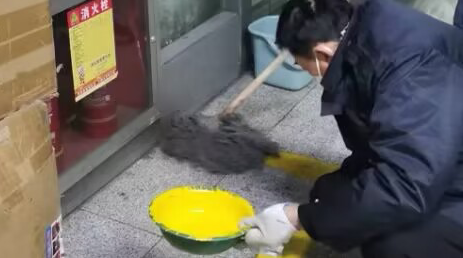 守底線、查隱患、保安 全